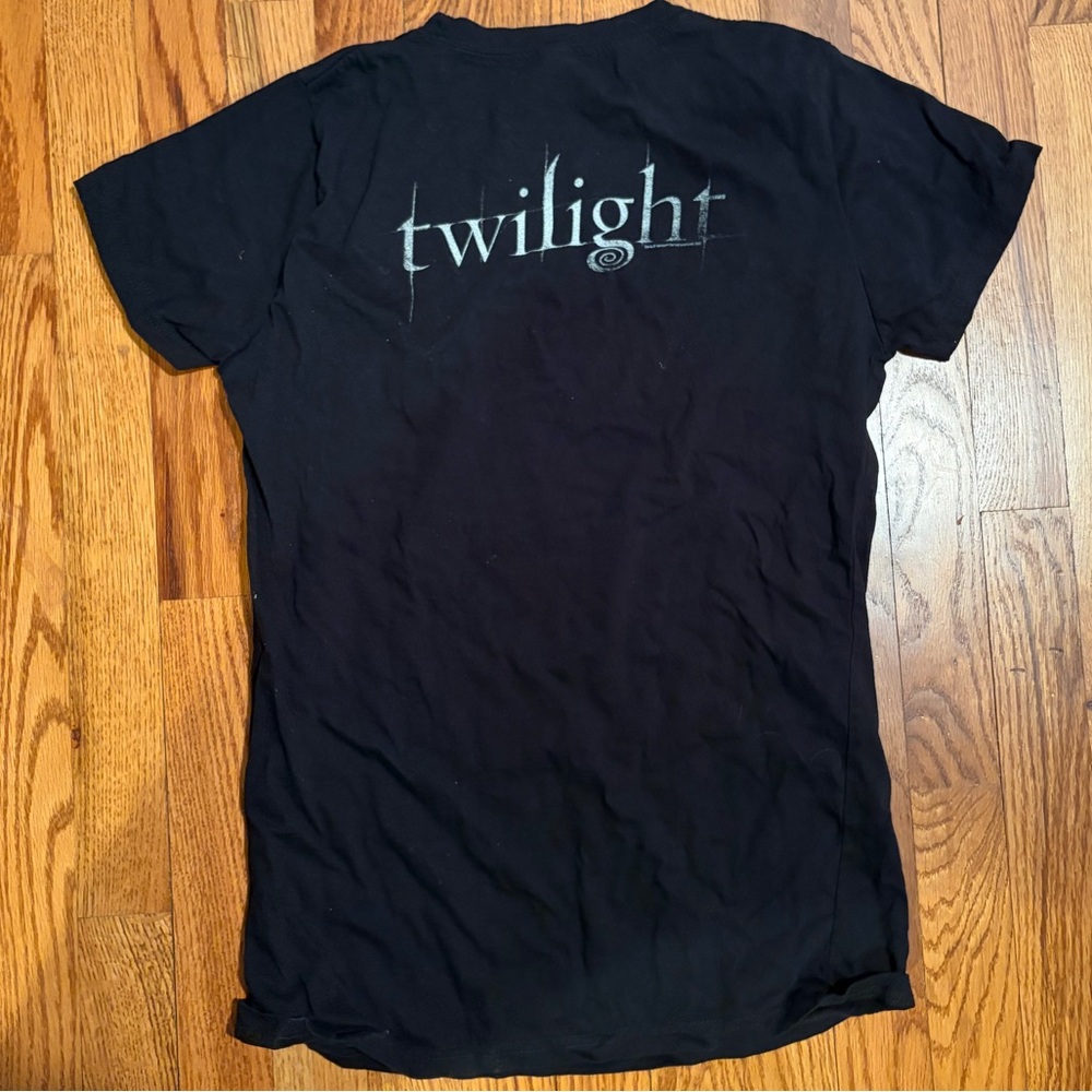 Twilight Edward Cullen T-Shirt - Picture 3 of 3